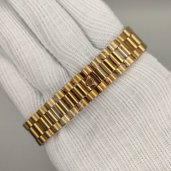 Rolex Date Just Golden Chain with Red Dial
